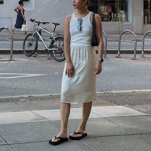 Aritzia Wilfred Off-White Satin Midi Skirt